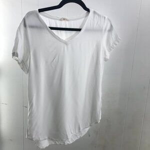 CISONO white v-neck rayon t-shirt size S
